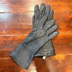 Vintage Black Italian Leather Winter Gloves